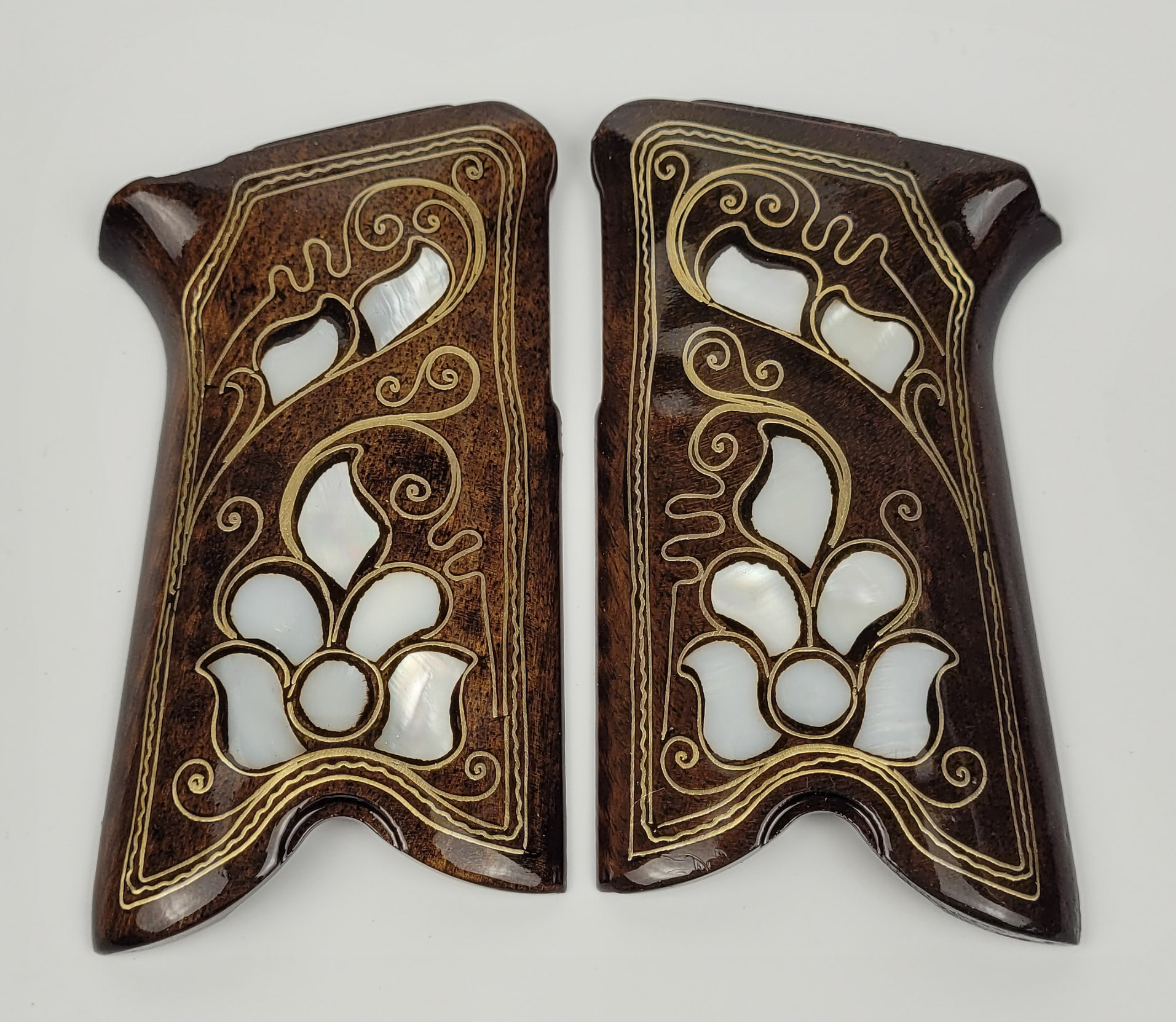 Sedef işlemeli ruger tabanca kabzesi(rk-001)